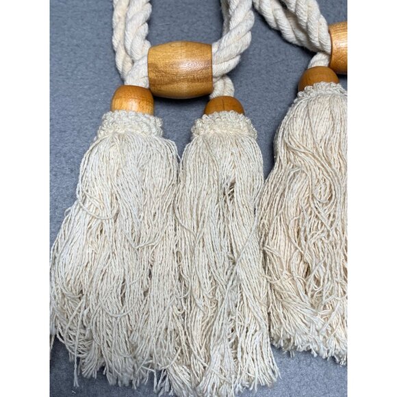 Vintage Curtain Tiebacks with Tassels & Wooden Beads Set of 2 - Picture 2 of 8